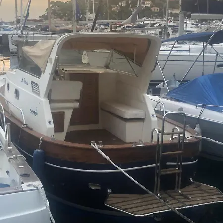 Cap Monaco *