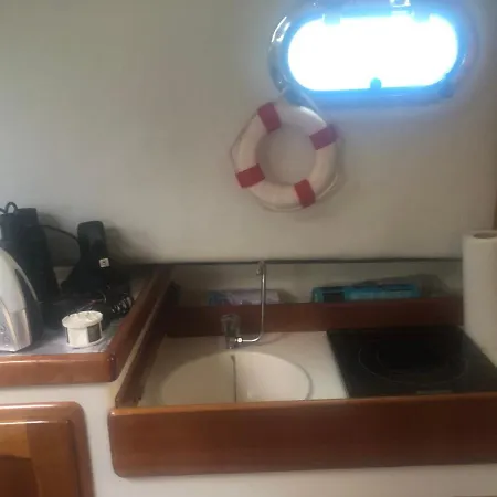 Botel Cap Monaco